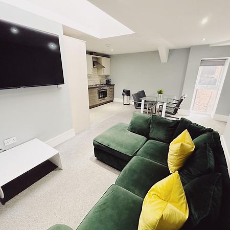 2 Bedroom Apartment In The Heart Of Newcastle - Spacious - Sleeps 7 المظهر الخارجي الصورة